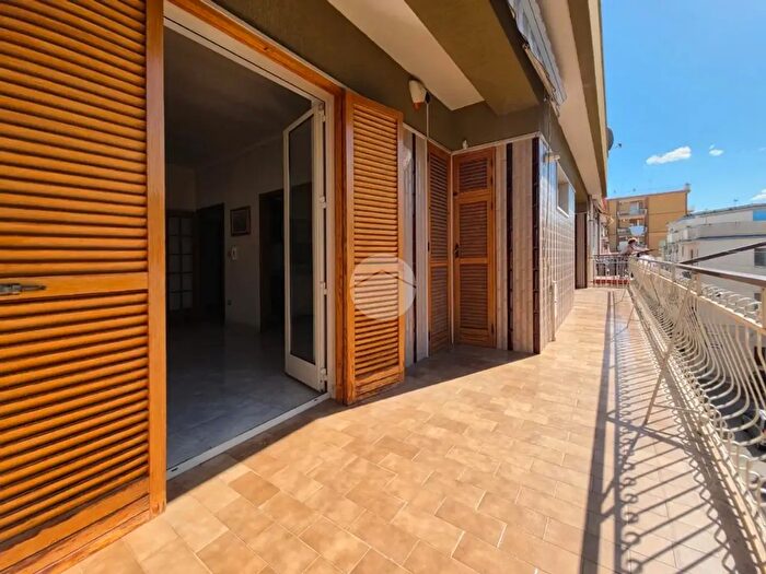 Appartamento quadrilocale in vendita in Vicolo Emanuele Tulliano, Manfredonia