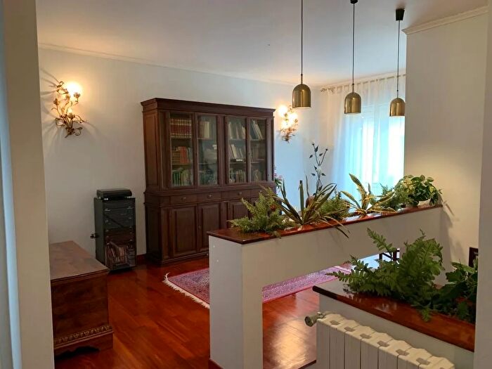 Casa con 5 locali in vendita in Corso Marconi Colli a Volturno Isernia, Montaquila