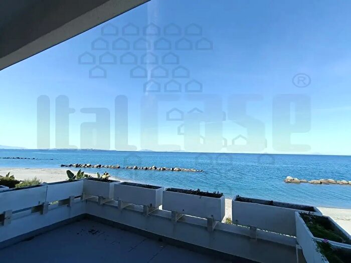 Appartamento trilocale in vendita in Messina