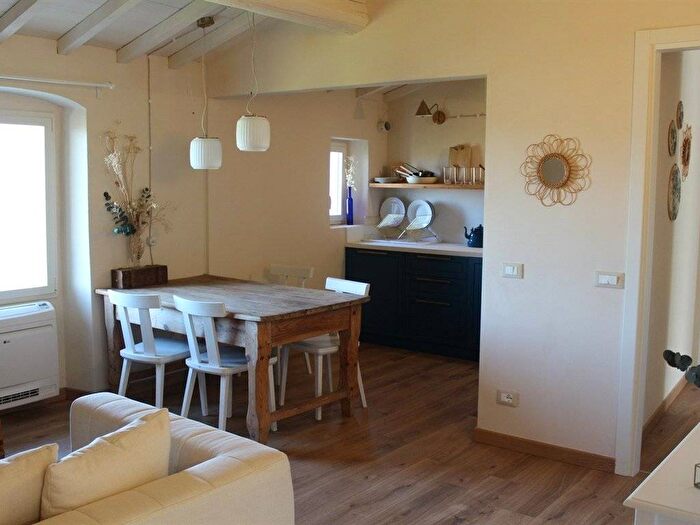 Appartamento trilocale in affitto in Villamagna Albereta, Firenze