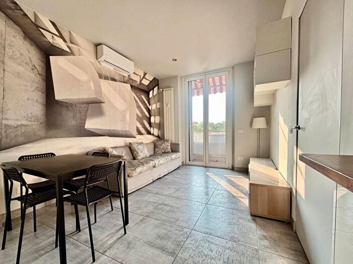 Appartamento bilocale in affitto in Navigli Darsena, Milano