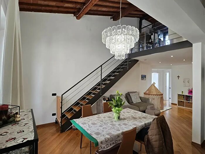 Appartamento con 6 locali in vendita in Viale Niccolò Macchiavelli, Sesto Fiorentino