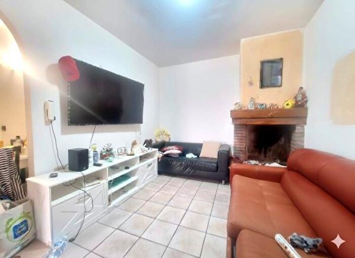 Appartamento quadrilocale in vendita in Via Piave, Montesano Salentino