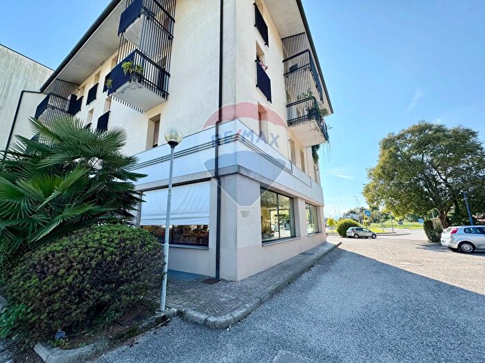 Appartamento trilocale in vendita in Via Cesare Battisti, San Daniele Del Friuli