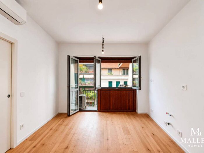Appartamento bilocale in affitto in Via Luigi Giuseppe Faravelli, Sempione, Milano