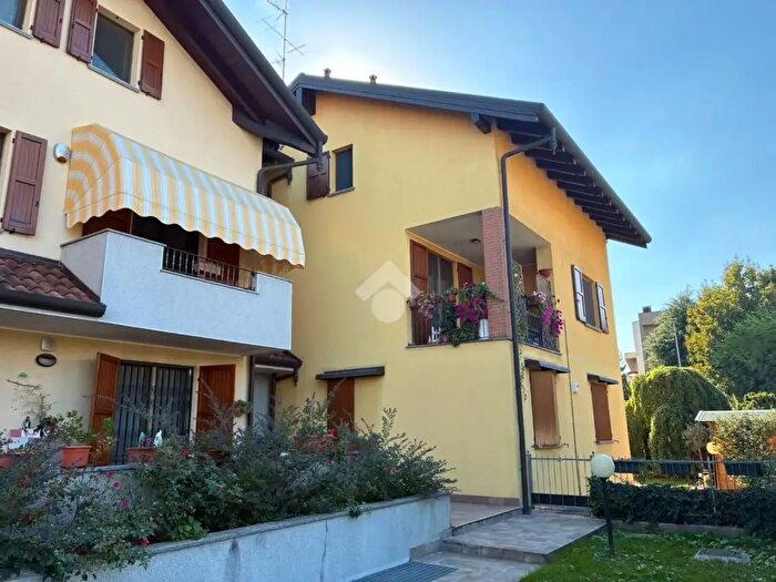 Appartamento trilocale in vendita in Via T Tasso, Corbetta
