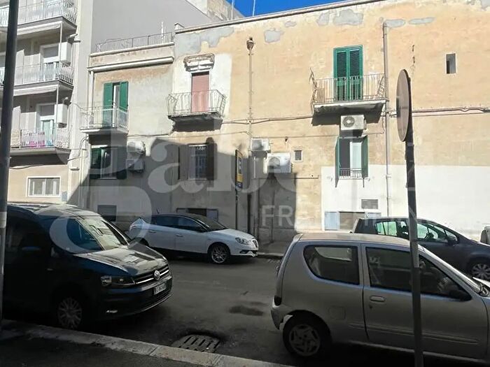 Appartamento bilocale in vendita in Via Timavo, Barletta