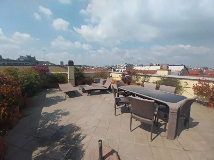 Appartamento trilocale in affitto in Via Bergamo, Milano