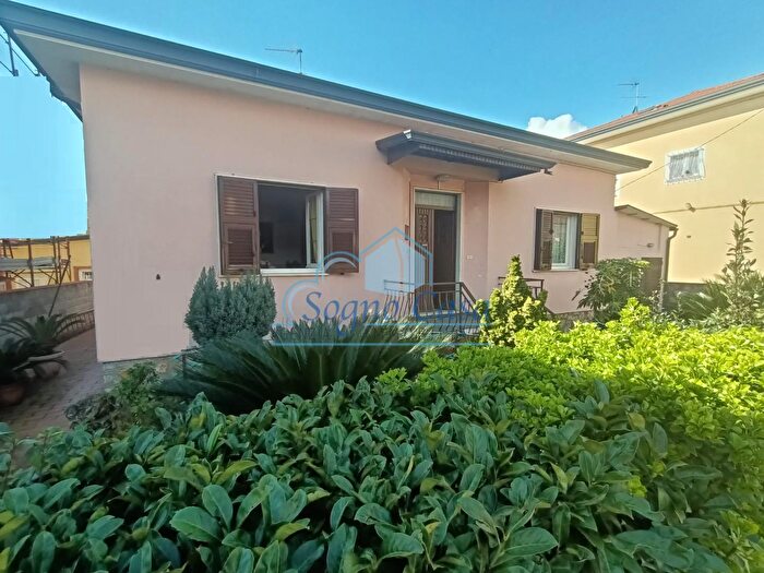 Casa con 5 locali in vendita in XV Aprile, Castelnuovo Magra