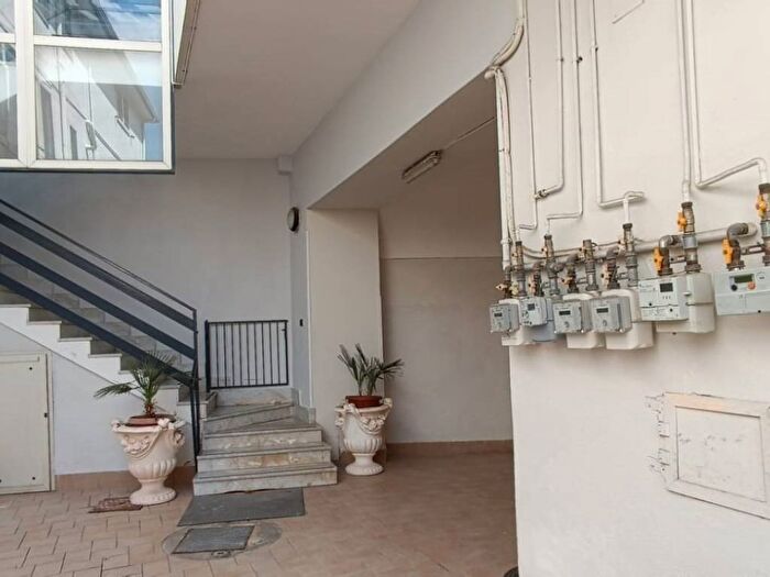 Appartamento trilocale in affitto in Via Condotto, Casagiove