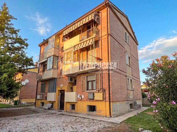 Appartamento trilocale in vendita in Via Giuseppe Mazzini, Vigarano Mainarda