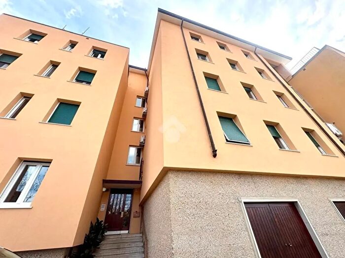 Appartamento quadrilocale in vendita in Trieste