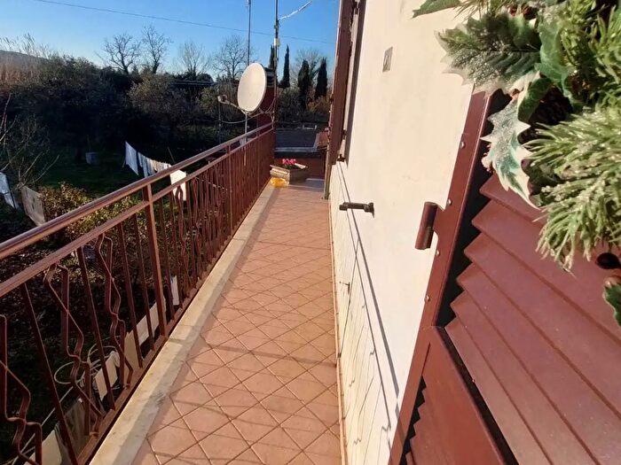 Casa quadrilocale in vendita in Via Olmarello, Castelnuovo Magra