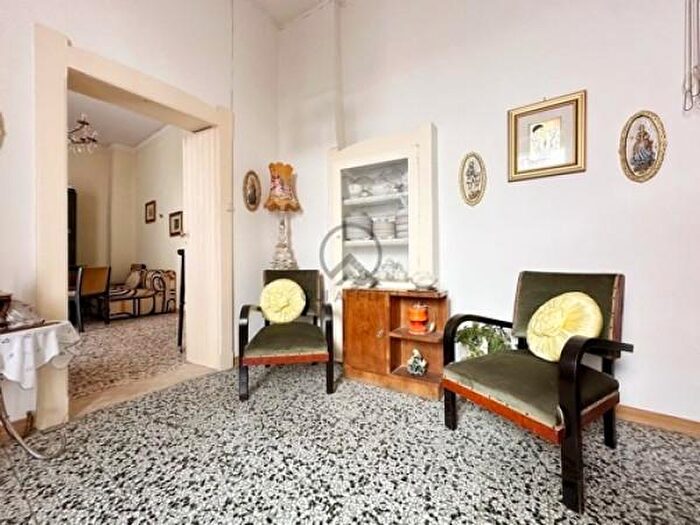 Casa con 6 locali in vendita in Via Stefano Iannuzzi, Andria