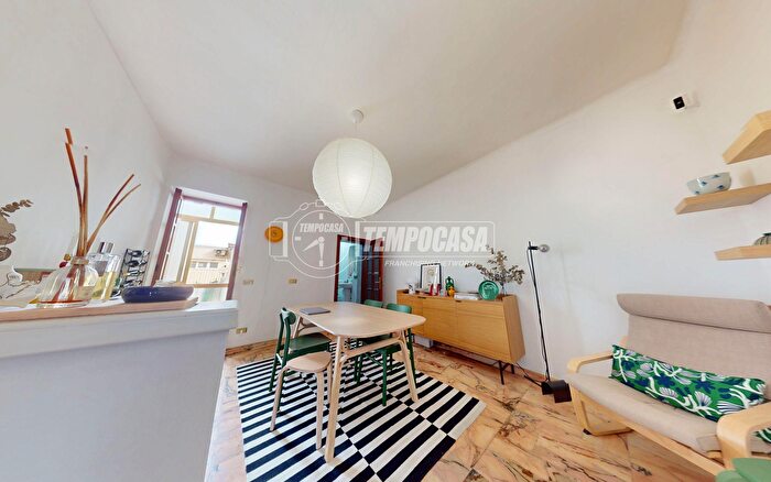 Appartamento trilocale in vendita in Via Monte San Michele, Bari