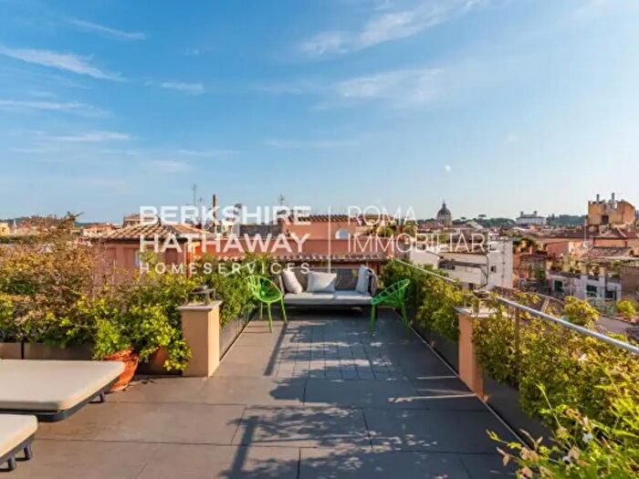 Appartamento con 5 locali in affitto in Via della Scrofa, Roma