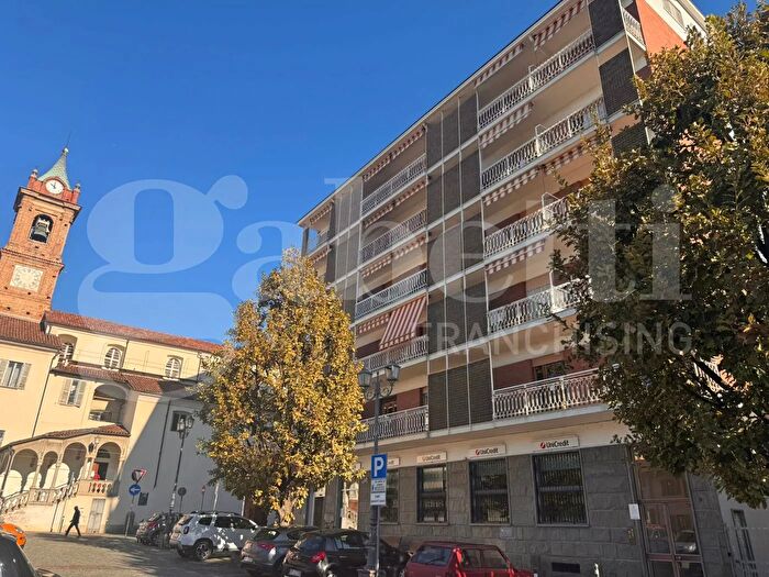 Appartamento quadrilocale in vendita in Piazza XX Settembre, Piossasco
