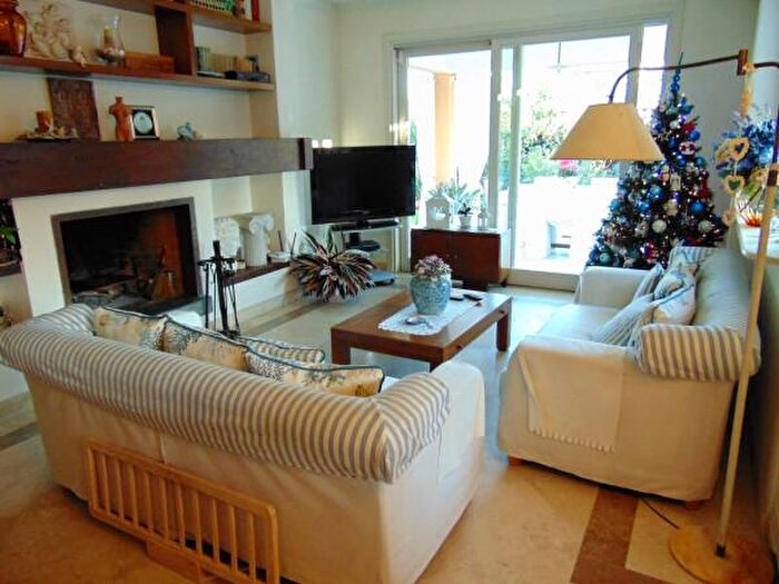 Casa con 6 locali in affitto in Via G Agnelli, Forte Dei Marmi