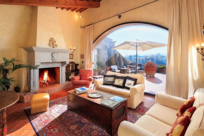 Casa con 10 locali in vendita in Via Pietro Cavallini Casciana Terme Lari, Casciana Terme Lari