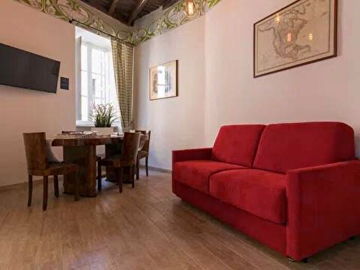 Appartamento monolocale in affitto in Via Di Panico, Via Giulia, Roma
