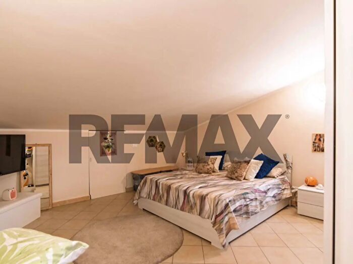 Appartamento quadrilocale in vendita in Via Pulei, Mascalucia