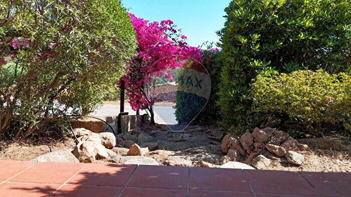 Casa quadrilocale in vendita in LI Bugni, Trinità dAgultu e Vignola