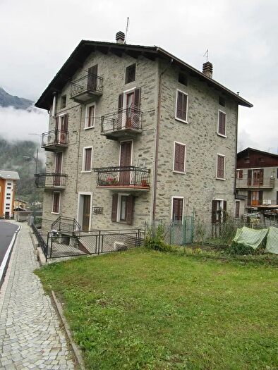 Appartamento quadrilocale in vendita in Caspoggio