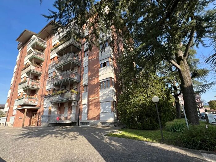 Appartamento quadrilocale in affitto in Via Cossar, Gorizia