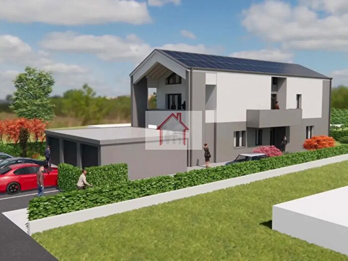 Appartamento trilocale in vendita in Via Nogariole, Giavera Del Montello