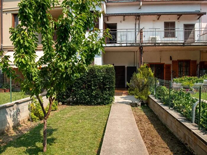 Casa trilocale in vendita in Via Circonvallazione Sud, Ciserano