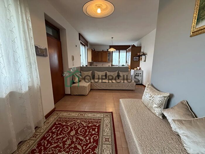 Appartamento trilocale in vendita in Via Forante, Ronco AllAdige