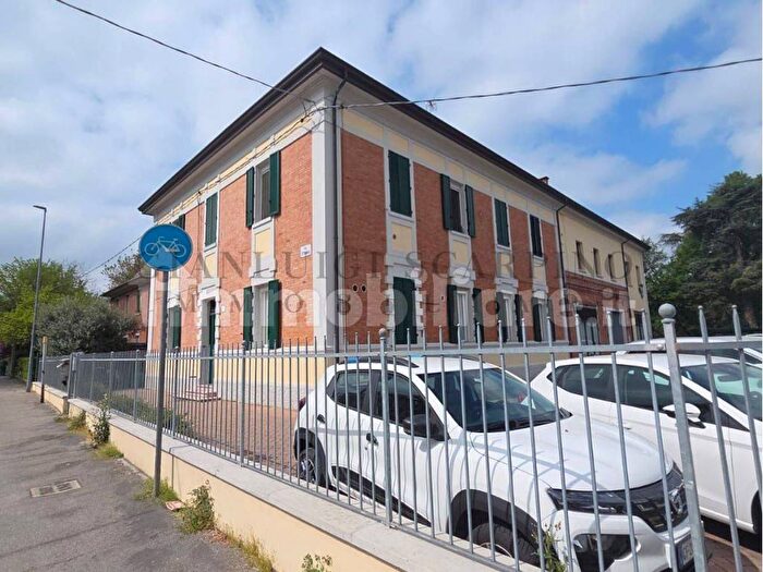 Appartamento quadrilocale in vendita in Via San Carlo, Medicina Buda, Medicina