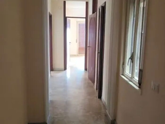Appartamento quadrilocale in affitto in Viale della Libertà, Messina