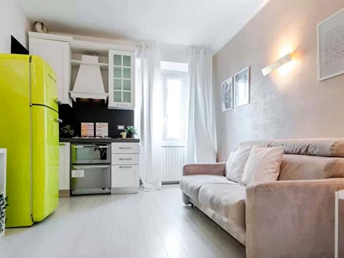 Appartamento bilocale in affitto in Via Magolfa, Navigli Darsena, Milano