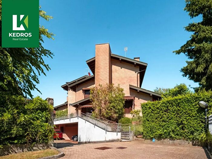 Casa con 5 locali in affitto in Via Monte Tabor, Varese
