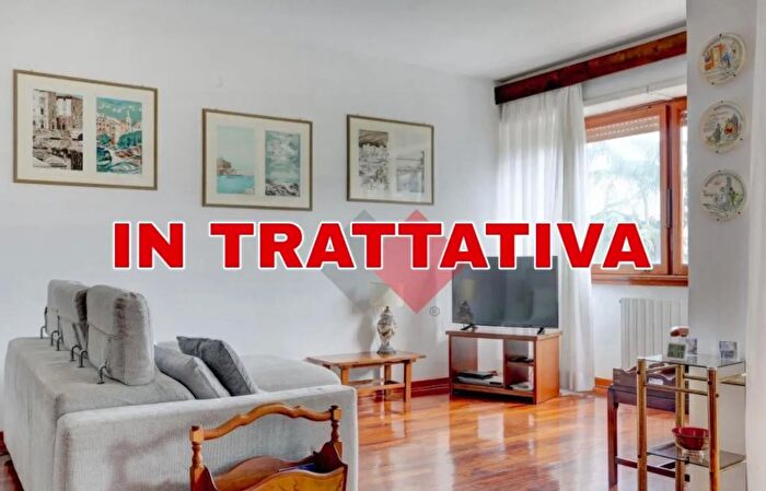 Appartamento quadrilocale in vendita in Via Cassia, Roma