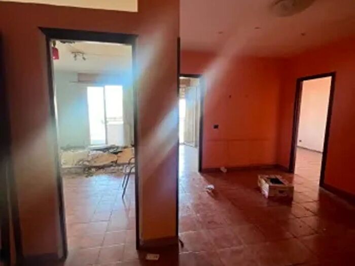 Appartamento trilocale in vendita in Via Giacomo Galopini, Roma