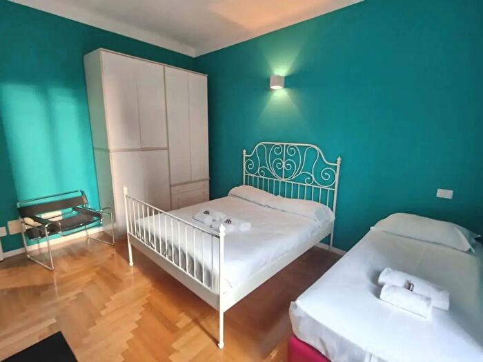 Appartamento monolocale in affitto in Via Luigi Federico Menabrea, Milano