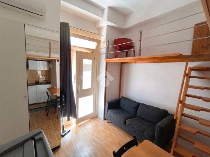 Appartamento monolocale in affitto in Via Barbusi, Is Mirrionis, Cagliari