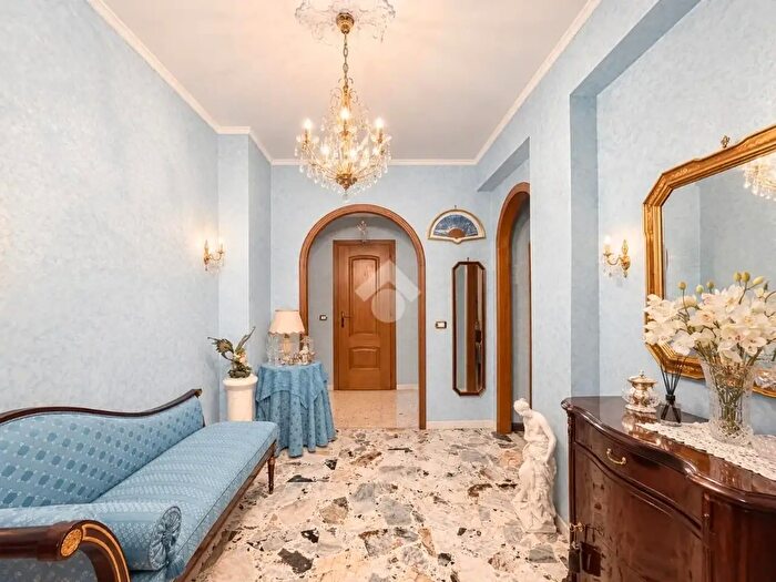 Appartamento bilocale in vendita in Via Quinto Pedio, Roma