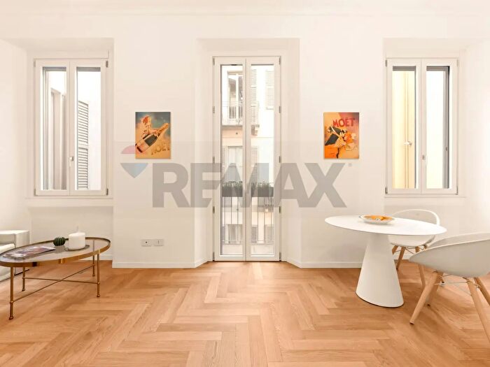 Appartamento bilocale in vendita in Milano