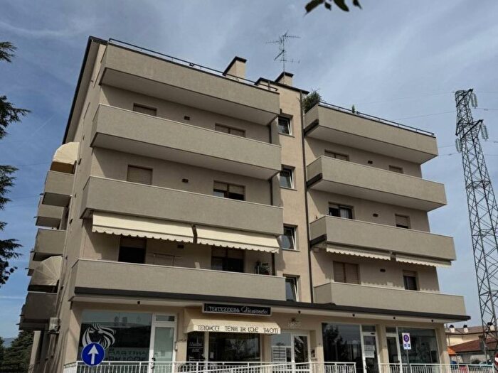 Appartamento trilocale in affitto in Via Stradelle A, Centro, Cordenons