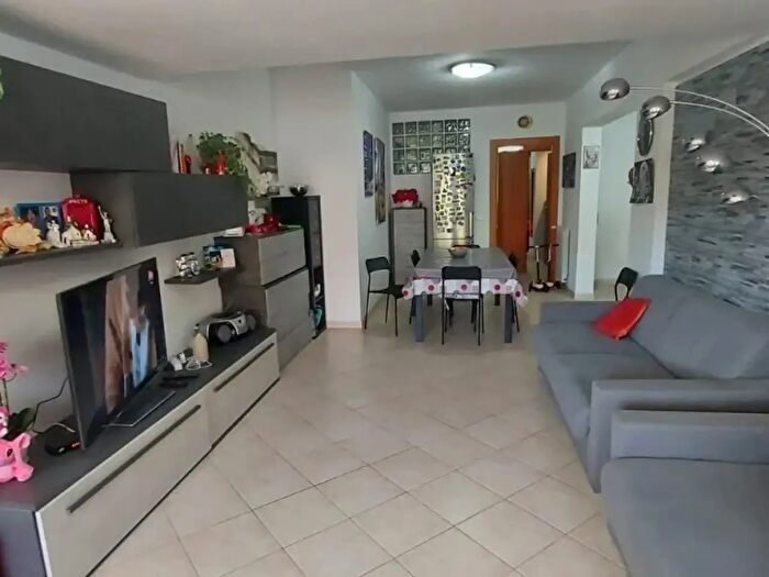 Appartamento trilocale in vendita in Via dei Pini, Boissano