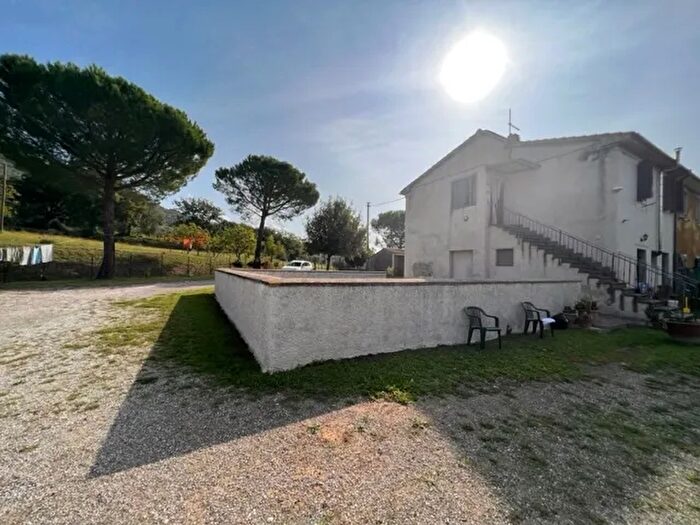 Casa bilocale in vendita in Cinigiano