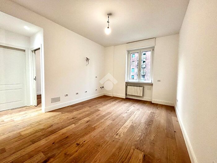 Appartamento bilocale in vendita in Via Melchiorre Gioia, Milano