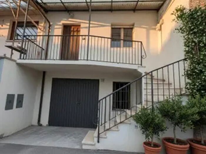Casa con 5 locali in vendita in Via Fucine, Dronero
