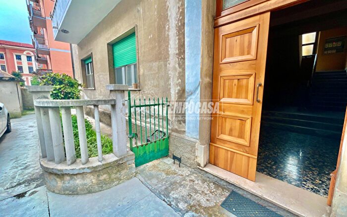 Appartamento quadrilocale in vendita in Via Lucania, Pescara