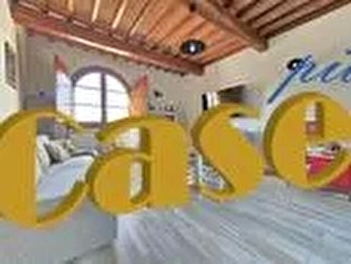 Appartamento con 5 locali in vendita in Massarosa