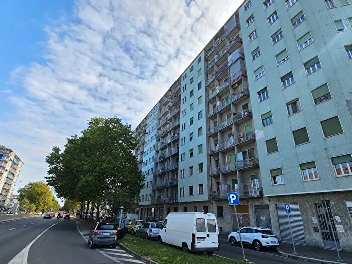 Appartamento bilocale in vendita in Corso Grosseto, Torino