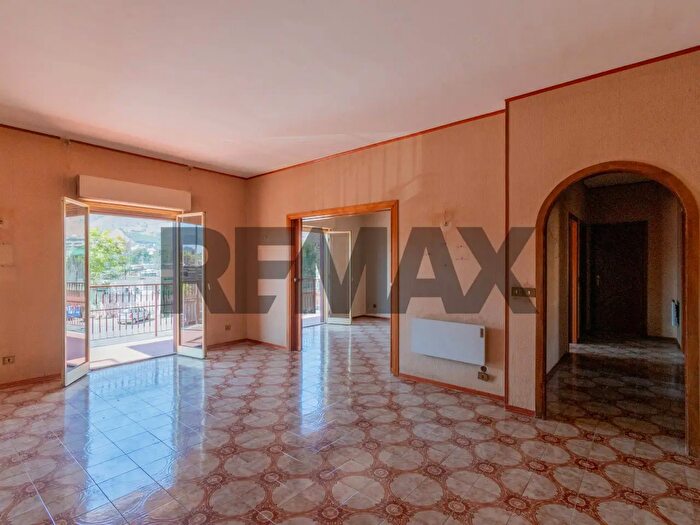Appartamento in vendita in Via Beato Angelico, Palermo
